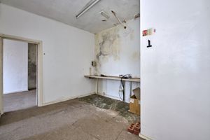 Photo 12- click for photo gallery